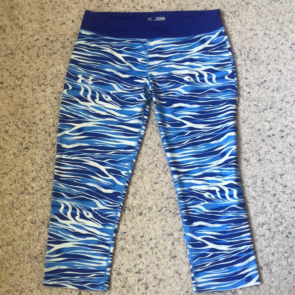 Under Armour youth XL, Fitted heat gear leggings